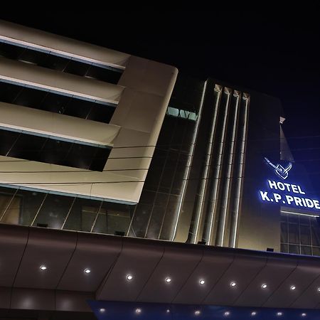 Hotel K P Pride ジャルガオン エクステリア 写真